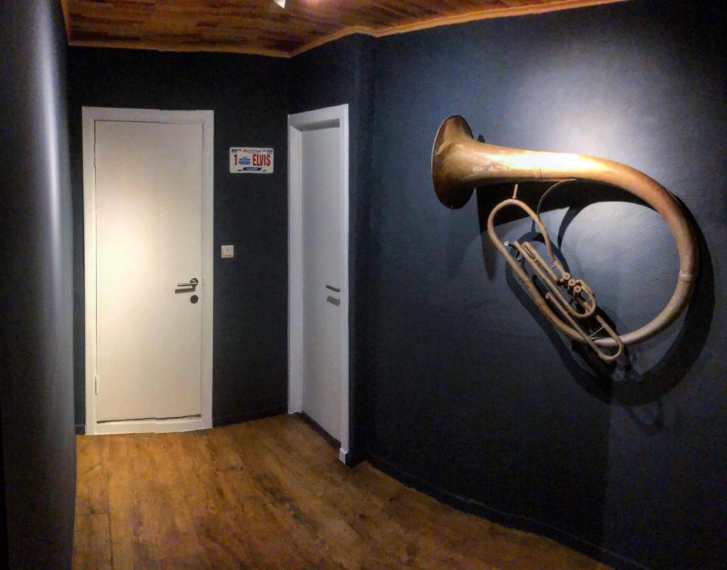 B&B Music City Wibrin Exterior photo